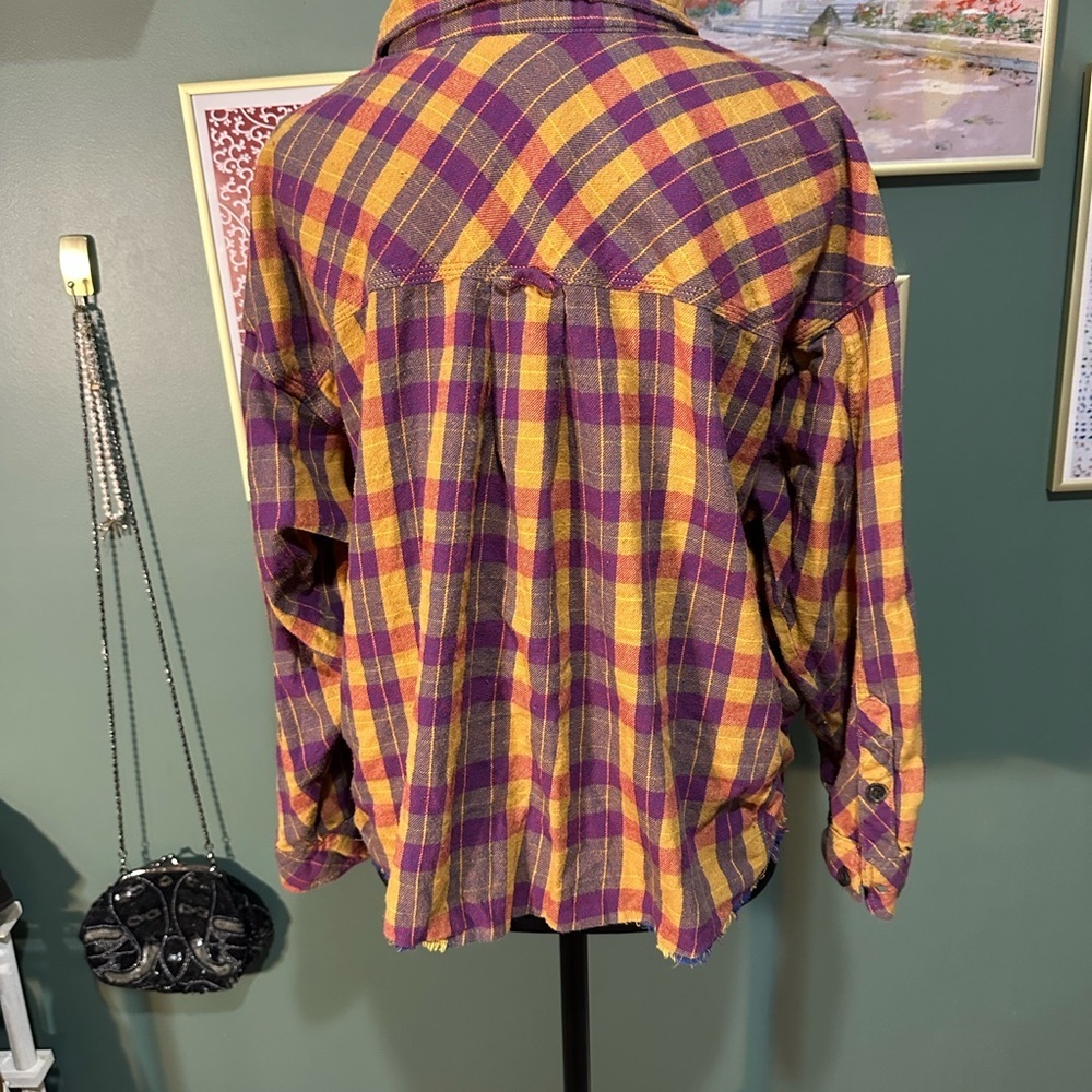 💕Urban Outfitters Purple and Yellow Plaid Button-Up Shirt Oversized XS - Picture 3 of 5